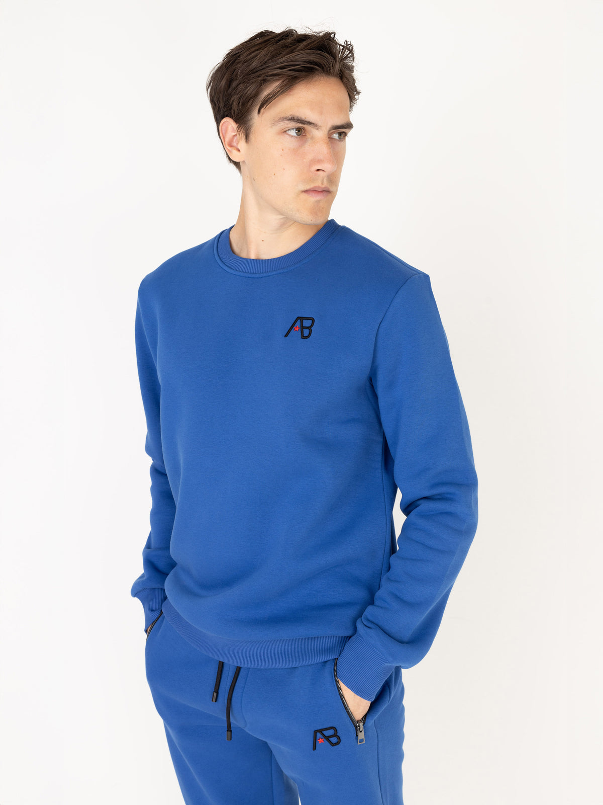 Basic Crewneck